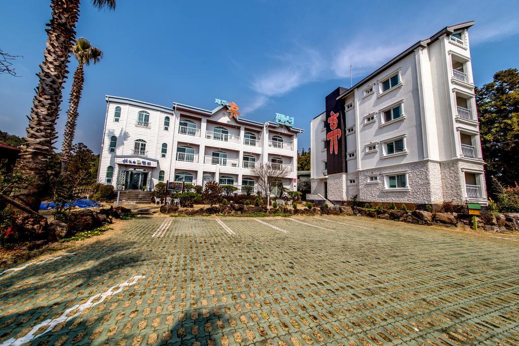 Jeju Hue Pension Σεογκουίπο Εξωτερικό φωτογραφία