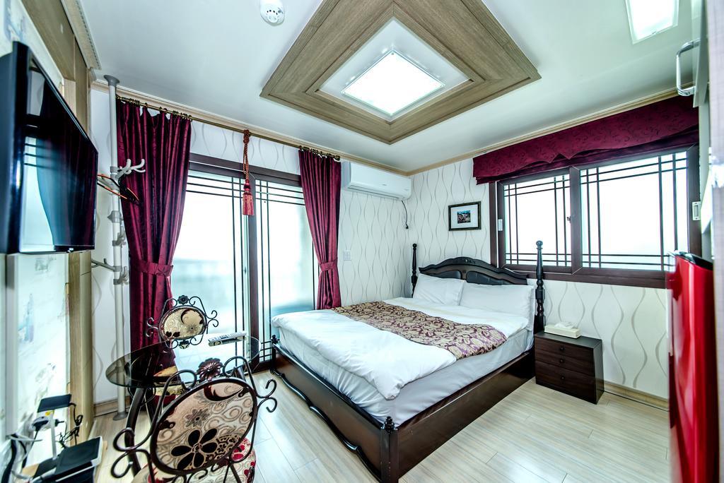 Jeju Hue Pension Σεογκουίπο Εξωτερικό φωτογραφία